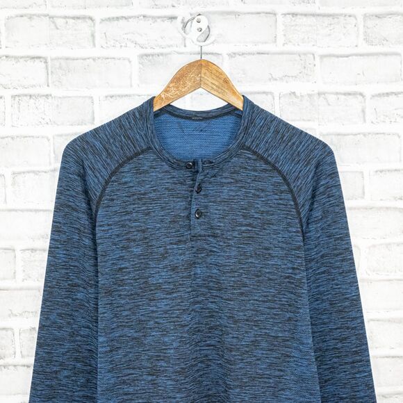 Lululemon Men's Long Sleeve Henley Shirt in Heather Blue size Small - Picture 3 of 6
